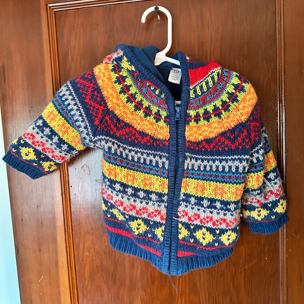 Gap knit colorful sweater